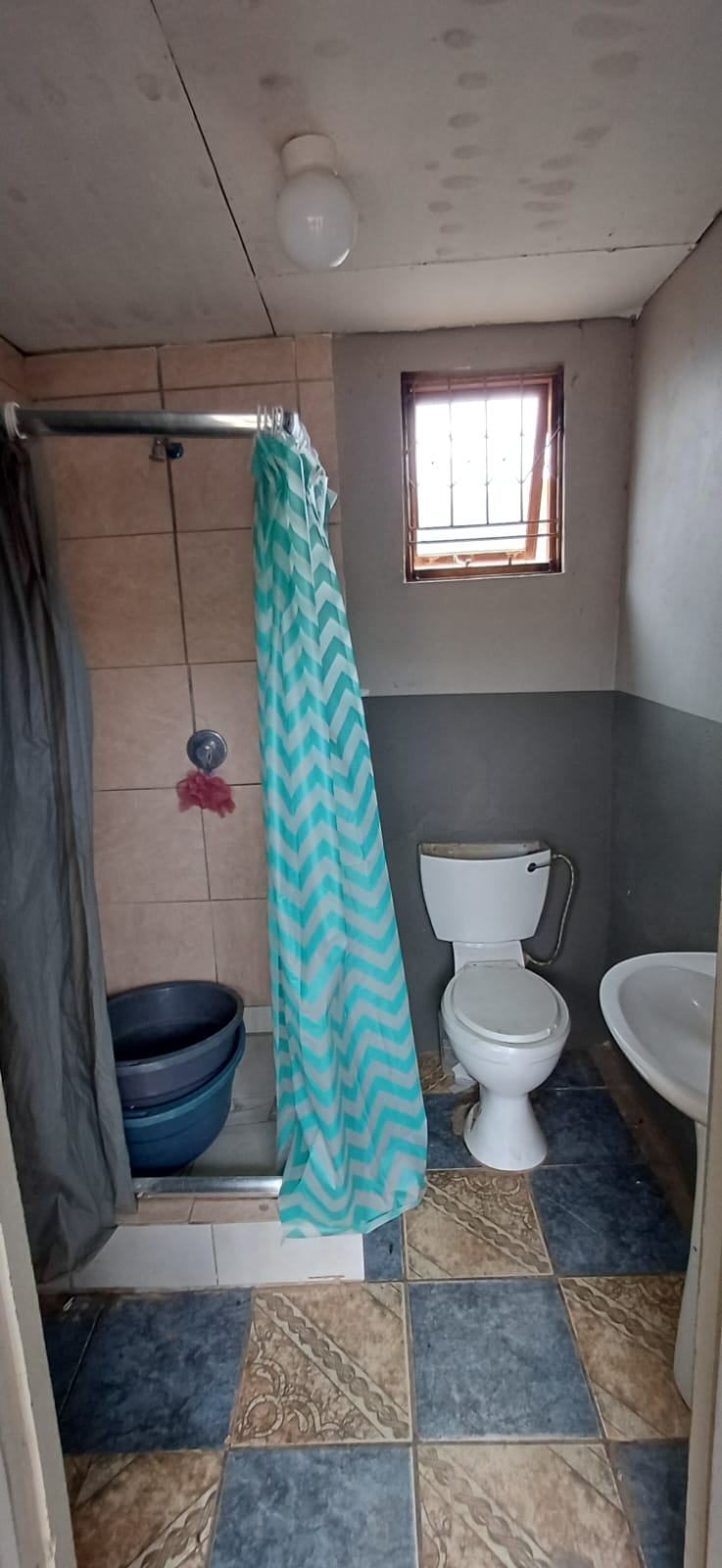 2 Bedroom Property for Sale in Zwide Eastern Cape